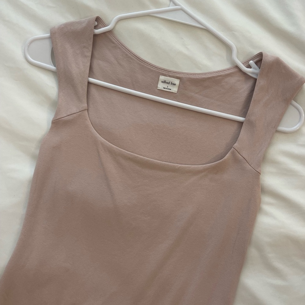 Aritzia Wilfred Free Bodysuit - Rose Gold
